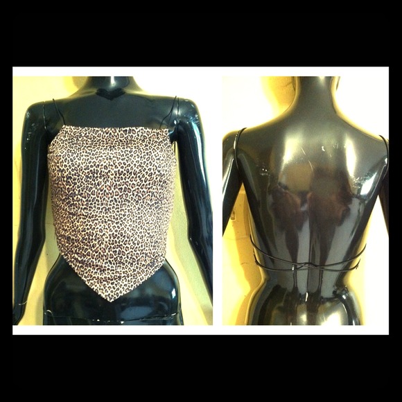 Animal print top with open back - Picture 1 of 1