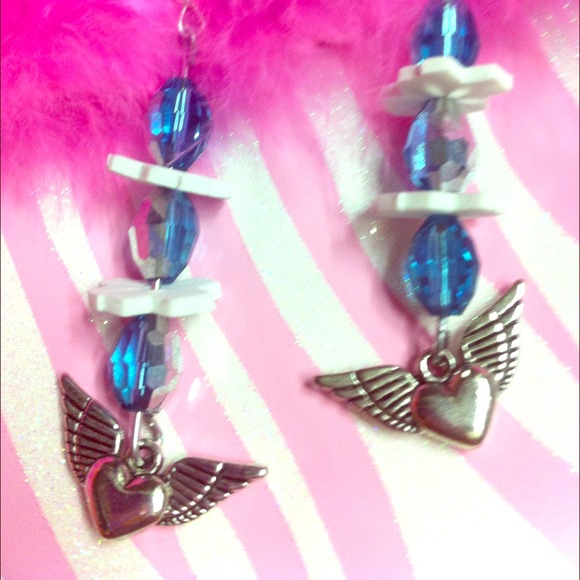 Heart winged earrings