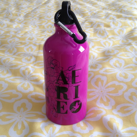 ❌TRADED❌Aerie Water Bottle
