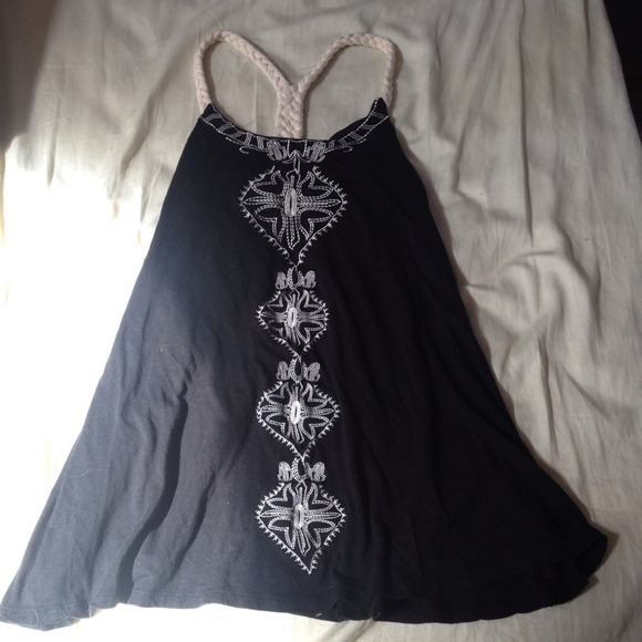 🎀Sold🎀 Flowy Black Racerback Tank Top