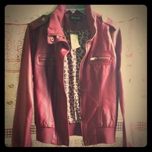 RESERVED!!! RESERVED!! Forever 21 bomber jacket.