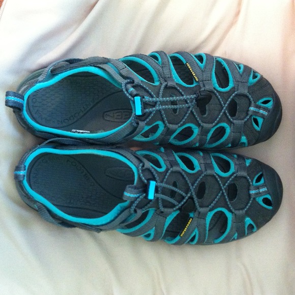 💥💲⬇💥Keen sandals! EUC! Gray & turquoise. - Picture 3 of 4
