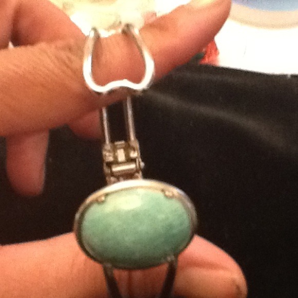 SiLVER BRACELET WITH BLUE STONE - Picture 3 of 3