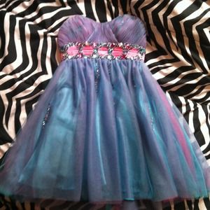 Dress only worn once