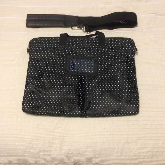 Black/White Polka Dot Computer Case