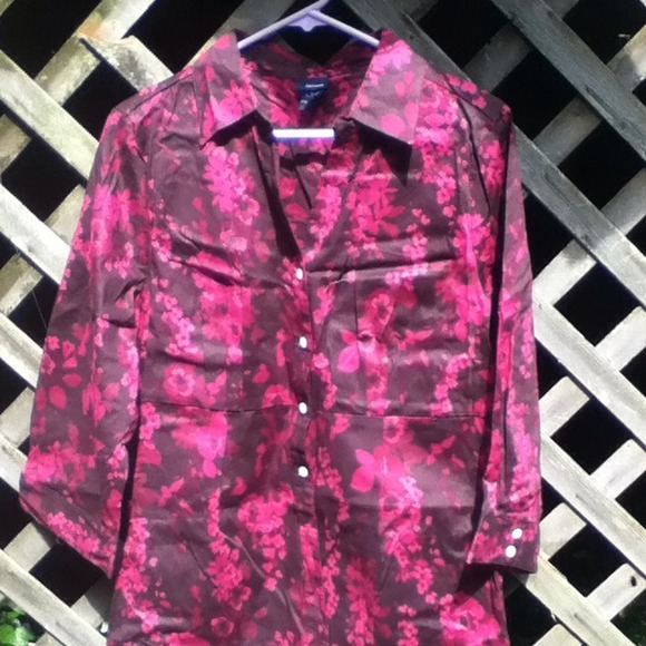 🚫Sold (eBay) 🚫Button Front Shirt - Picture 2 of 3