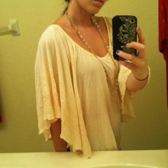 X SOLD X in bundle to lorinlyn! lacy pale pink H&M - Picture 3 of 4