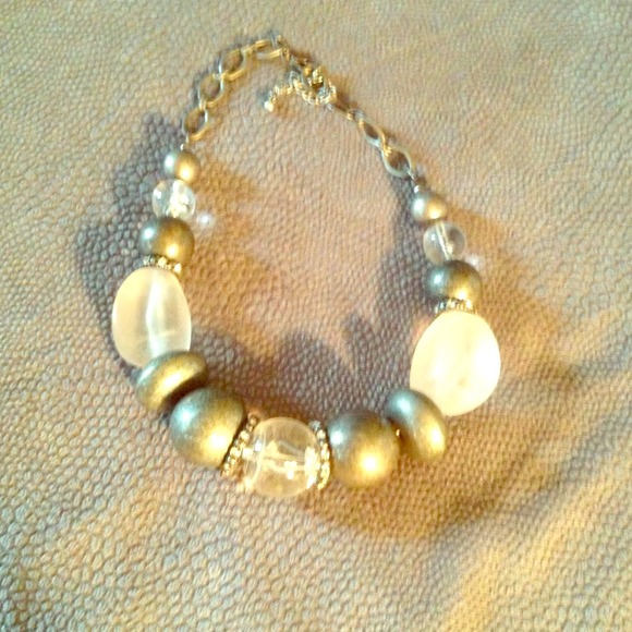 Chunky gray necklace