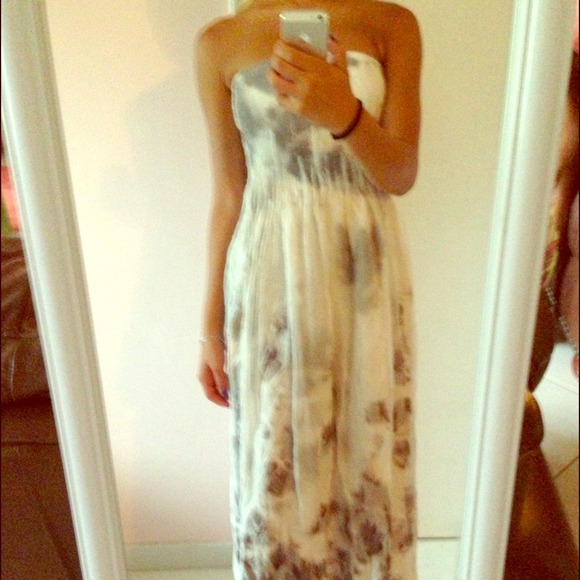 Strapless white and grey dress