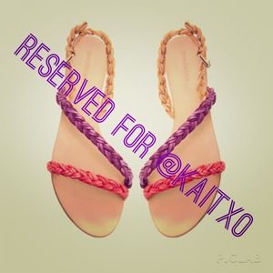 Host pick!!!! 🍀🎈Zara braided flat sandals