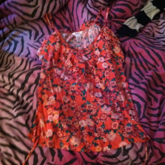 Pink flower shirt