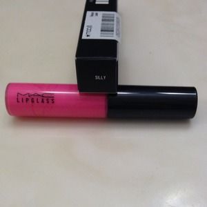 100% authentic limited edition MAC SILLY lipglass