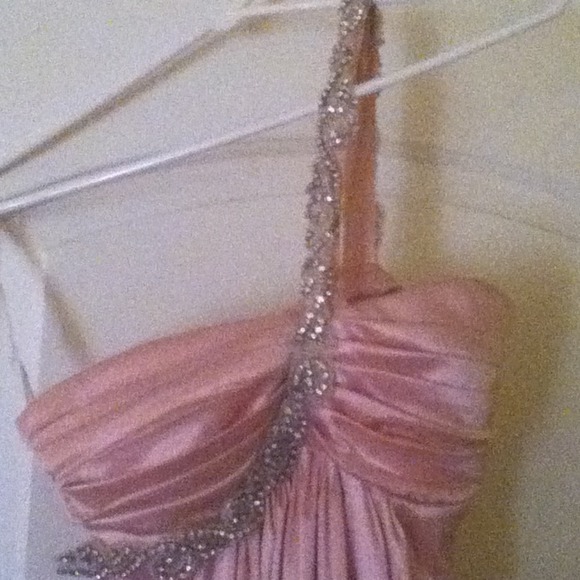 Dress - Picture 2 of 3