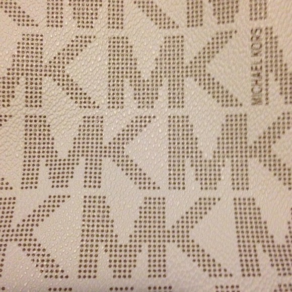 Close up of Mk purse