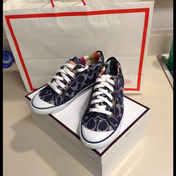 NIB Authentic Coach Shoes
