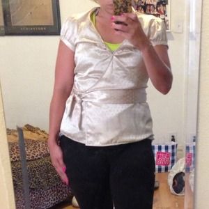 Gold express shirt