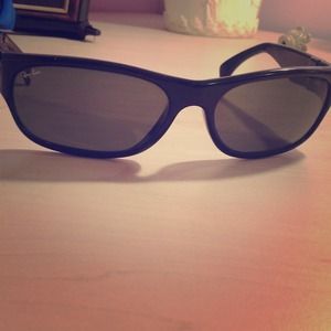 AUTHENTIC RAY BANS!!!