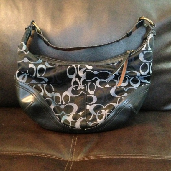 Coach Purse: Blue Cloth with Black Leather Bottom