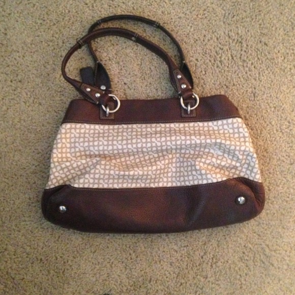 Coach leather "C" bag - Picture 2 of 2