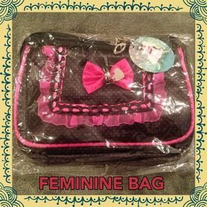 🎀NWT🎀 FREE WITH $45 PURCHASE FEMININE BAG