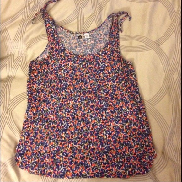 Nordstrom  Tops - Sold! Bundled!!