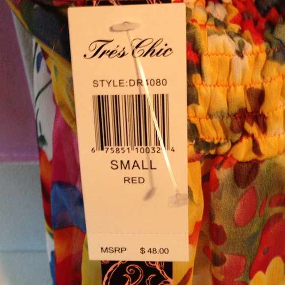 ️👗Adorable halter dress 👗 - Picture 4 of 4