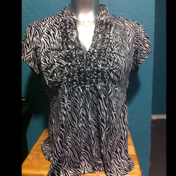 Zebra stretchy top