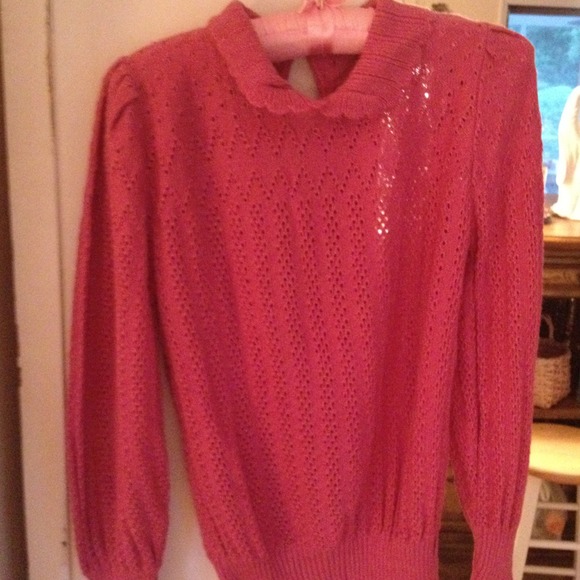 Vintage Puffed sleeve sweater