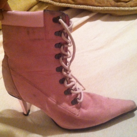 Boot w heel