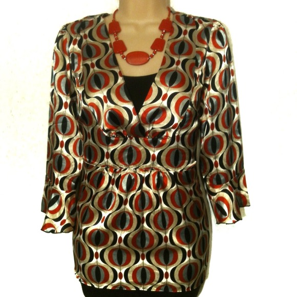 🚫Sold🚫#53  Like-New Beautiful Print Top size M