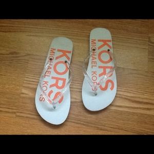 NWOT Michael Kors Jelly Thong Sandals