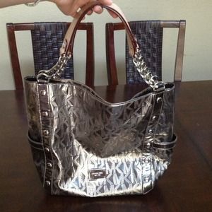 🚨reduced🚨Michael kors silver handbag