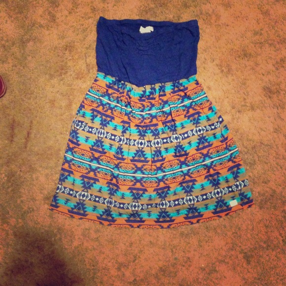 Strapless summer tribal dress.