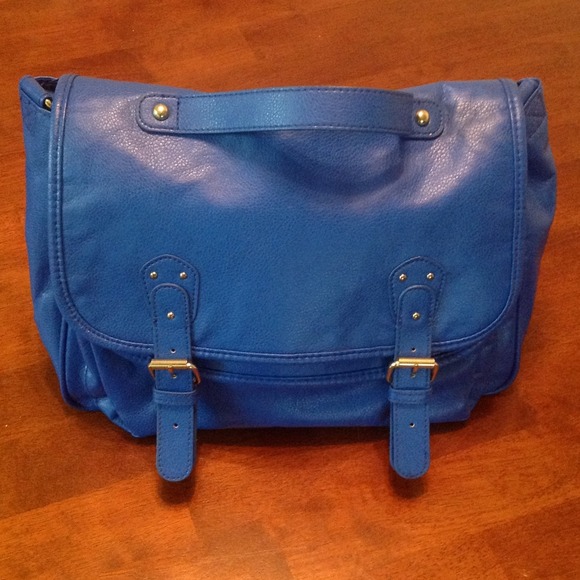 Handbags - Nice Purse