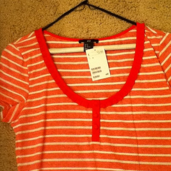 Red and white stripped shirt - Picture 2 of 3