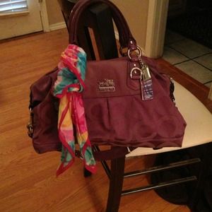 Gorgeous purple Coach handbag- 100% authentic