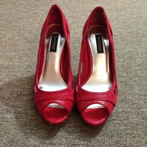 Red Black White House Black Market Heels
