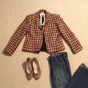 Jones NY Brown and Tan Houndstooth Blazer, size 6