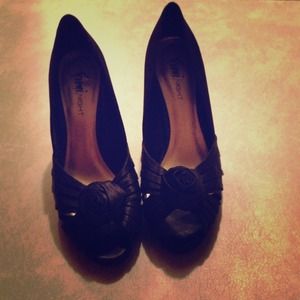 🌺SALE!🌺Black rose high heels