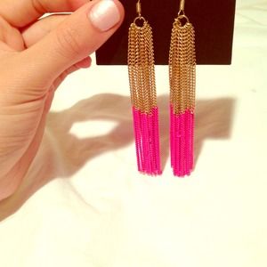 H&M gold and hot pink dangly earrings✨