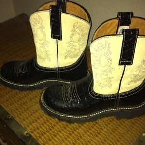 Women's boots