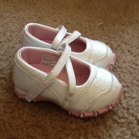 Sketchers size 3 baby