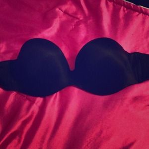Brand new black bra 36C