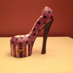 Ring holder