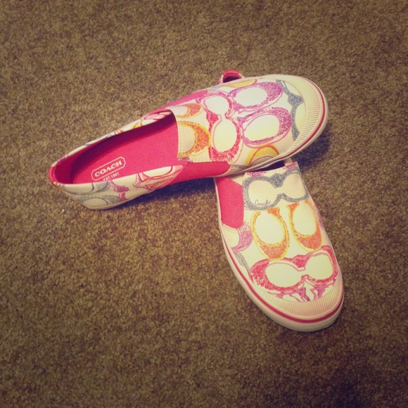 ❌Sold❌Coach new sneakers slip ons style Kaycee