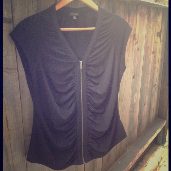 Black top with zipper front