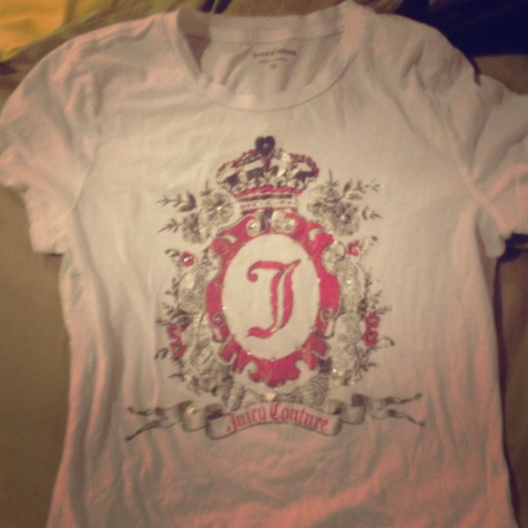 White juicy couture shirt. - Picture 1 of 1