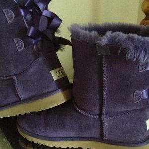 ***AUTHENTIC** UGGS
