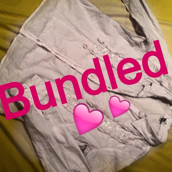 Old navy lightweight button up, ruffles & sparkles