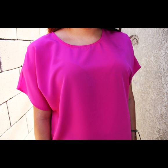Gorgeous Flowy Fuchsia Blouse - Picture 2 of 2